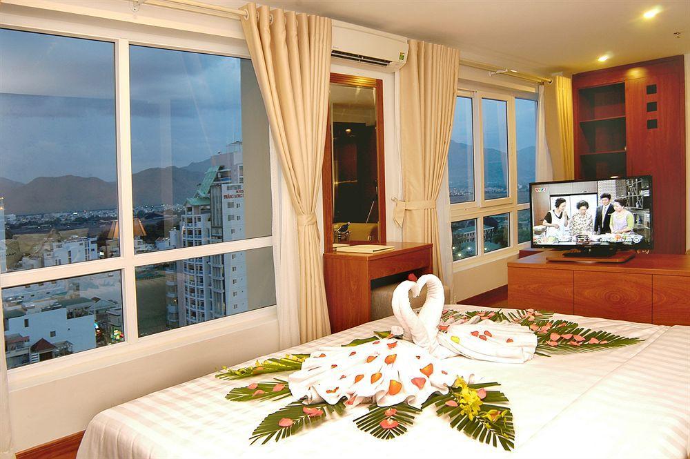 Nam Hung Hotel На Транг Екстериор снимка