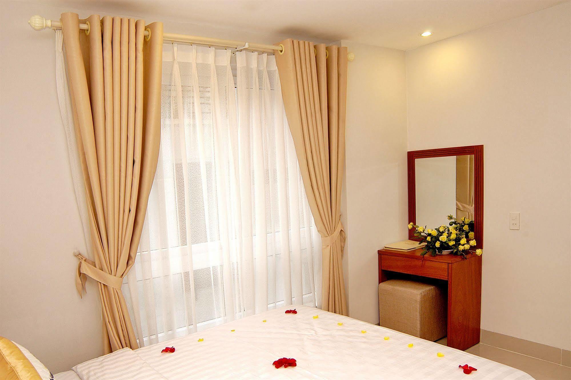 Nam Hung Hotel На Транг Екстериор снимка
